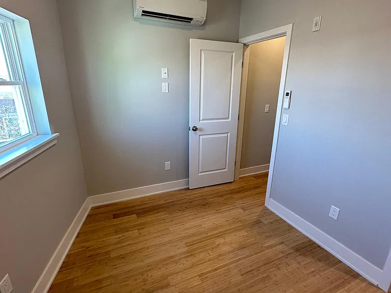 1237 Point Breeze Ave #2 — Photo 11