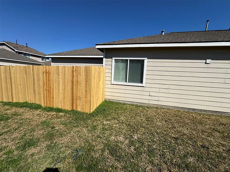 21719 Mossy Field Ln — Photo 42