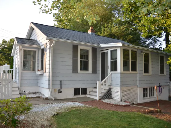 4 Casco Street, Milford, CT 06460