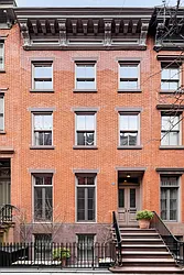 23 Perry Street in West Village