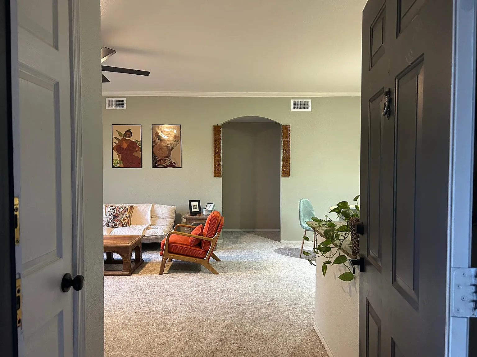 2 bed, 1034 sqft, $1,000 — Photo 2
