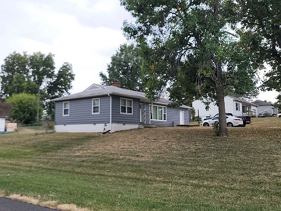 3rd image of 1305 NE 76th Ter