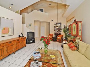 6695 NW 25th Ct, Boca Raton, FL 33496