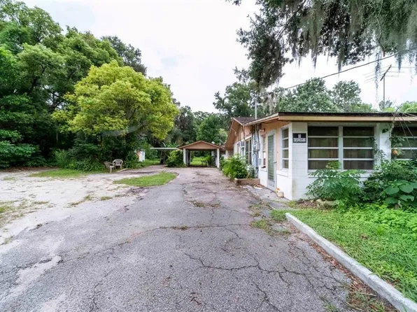 2076 OLD NEW YORK AVENUE, DELAND, FL 32720