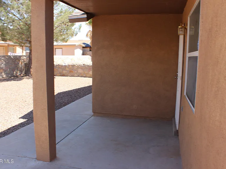 13978 Vaquero Rock Dr — Photo 31