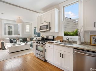 1877 Greenwich St, San Francisco, CA 94123