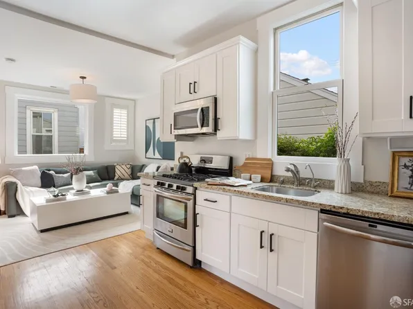 1877 Greenwich St, San Francisco, CA 94123