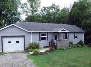 208 Mecklem Rd, New Brighton, PA 15066