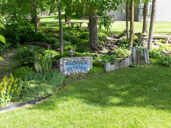409 Norway Ave APT 203, Pine River, MN 56474