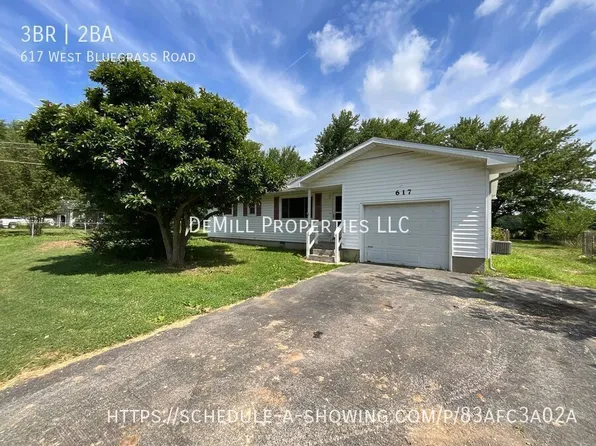 617 W Bluegrass Rd, Strafford, MO 65757