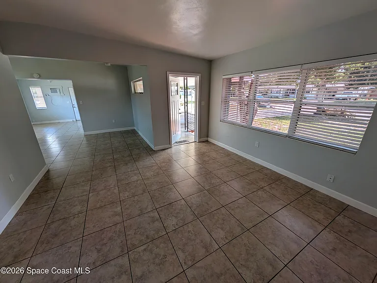 3225 Flamingo Ct — Photo 3