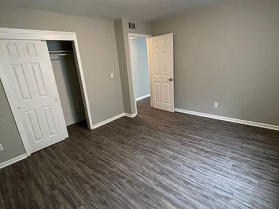 5th image of 114 Tillman Dr APT B