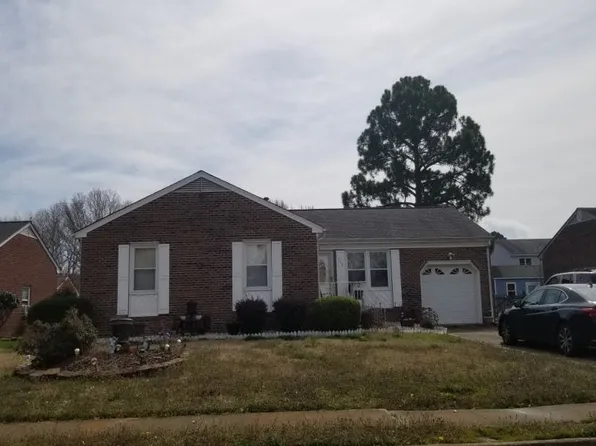 302 Deaton Dr, Hampton, VA 23669