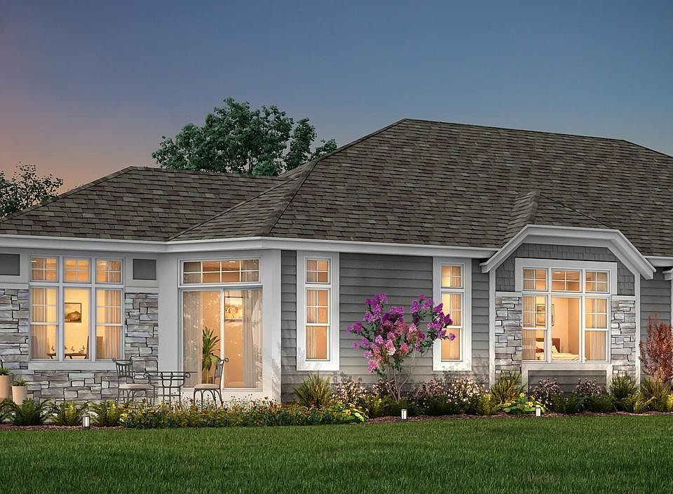 1st image of 856 North Verona CIRCLE #22