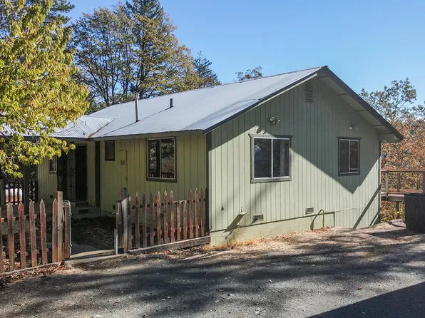 251 Hocker Meadow Rd, Junction City, CA 96048