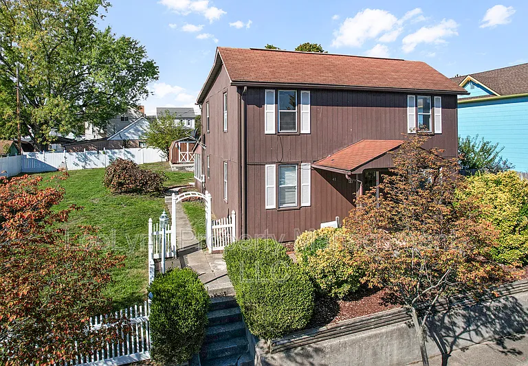 41 South St — Photo 3
