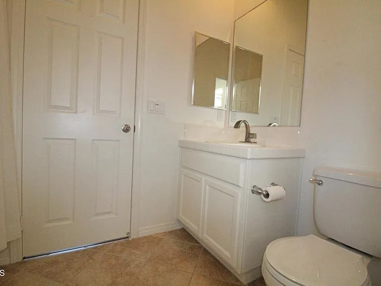 3139 Lisbon Ln — Photo 25