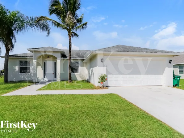 237 SW Ray Ave, Port Saint Lucie, FL 34983