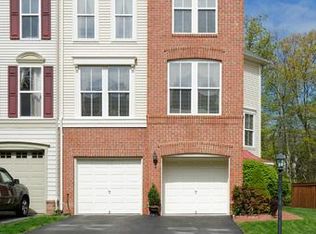 43109 Hunters Green Sq, Ashburn, VA 20148