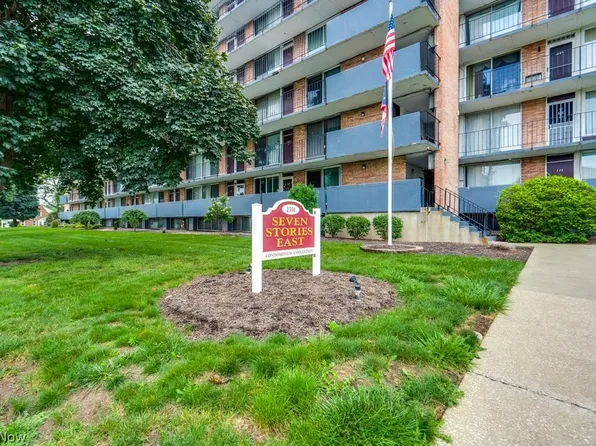 2331 E Market St APT 102, Akron, OH 44312