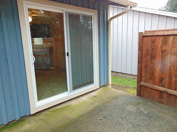 2nd image of 13709 SE 20th Cir