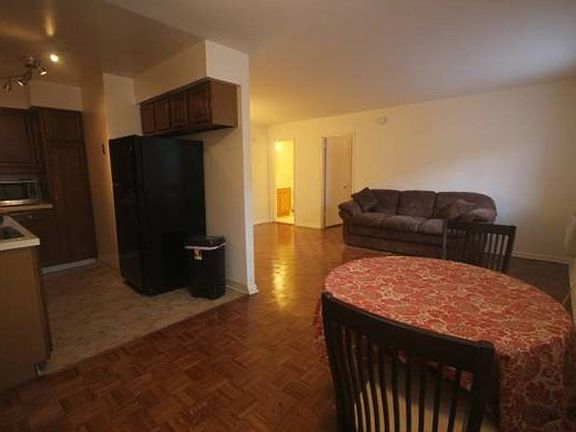 4th image of 5720 Wissahickon Ave APT C9