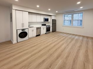 39-44 47th Ave #206, Sunnyside, NY 11104