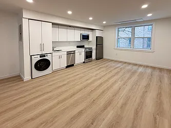 39-44 47th Avenue, #206