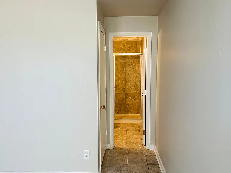 14 Robyn Dr — Photo 10