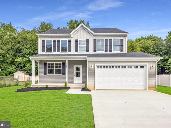 31 N Miller Ave, Penns Grove, NJ 08069