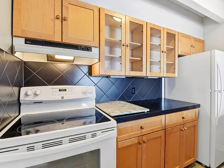 777 N Washington St #904 — Photo 6