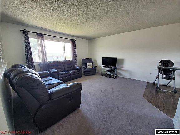 5th image of 1712 Yellowstone Ave