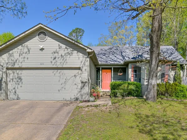 1616 Wagon Wheel Dr, Little Rock, AR 72211