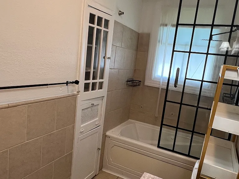 3538 Franklin Ave — Photo 27
