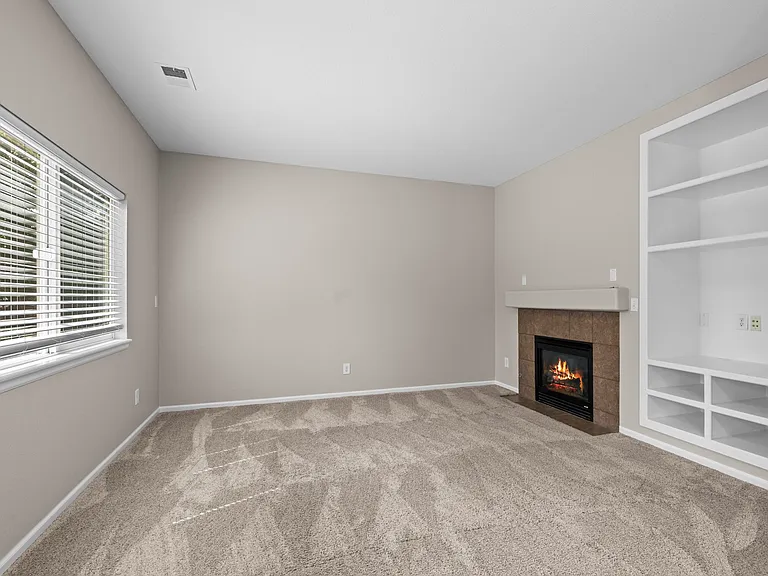 19451 E 58th Cir — Photo 7