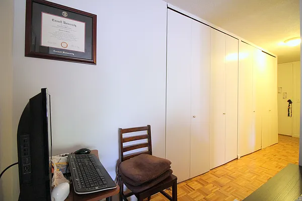 Rented by Corcoran | media 15