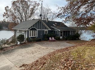 175 Wood Haven Dr, West Union, SC 29696