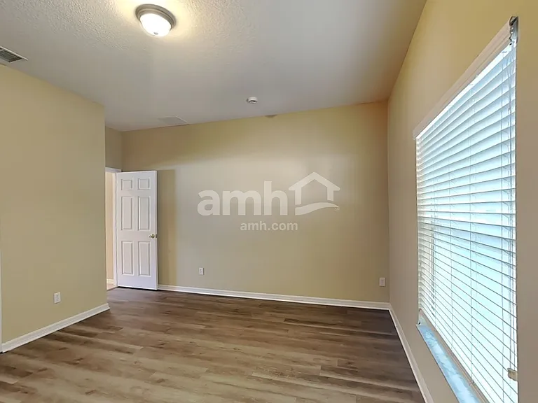 1601 Shadowood Ct — Photo 16