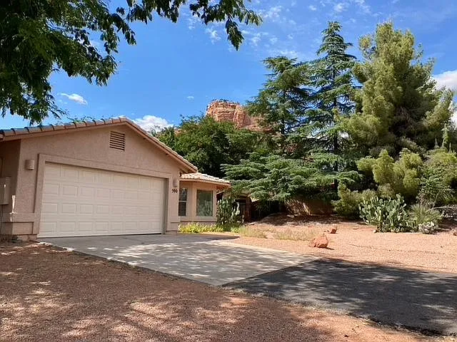 590 Bell Rock Blvd — Photo 3