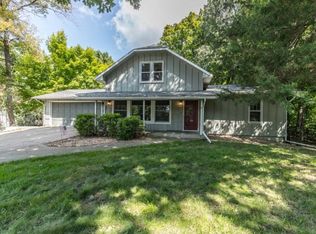 4196 N Shore Dr, Mound, MN 55364
