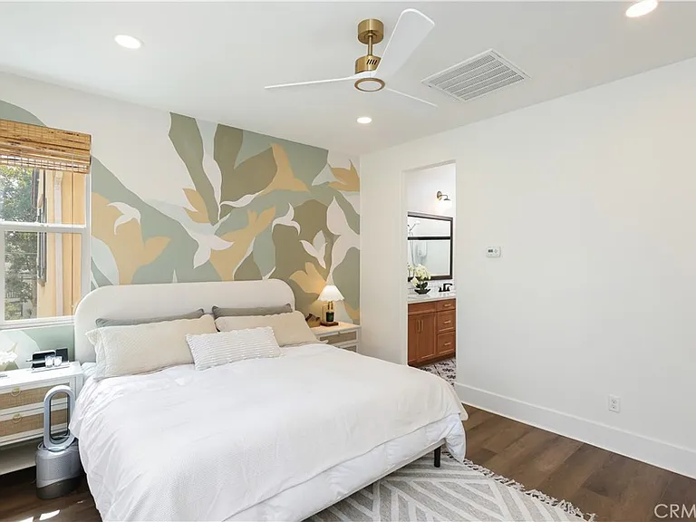 793 Banyan Way — Photo 16