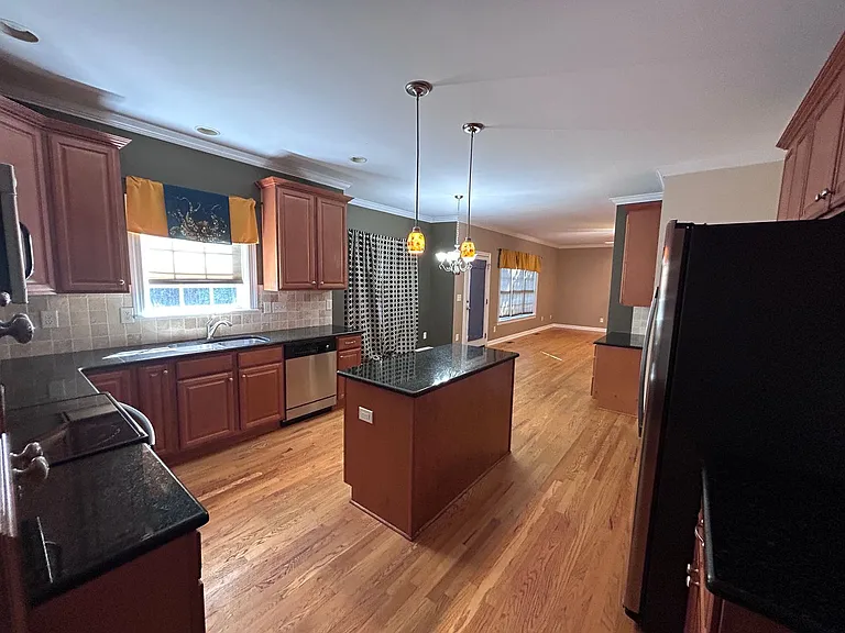 4540 Pebble Lake Dr — Photo 67
