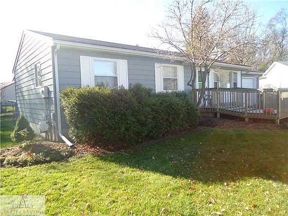 2nd image of 531 Village Dr