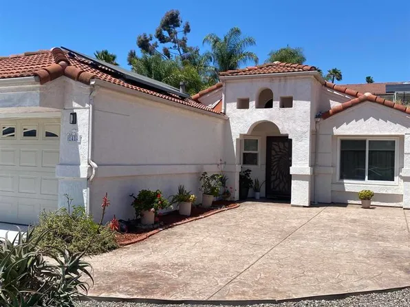 1484 Corte La Mantua, Escondido, CA 92026