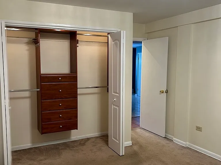10805 S Pulaski Rd #4 — Photo 10
