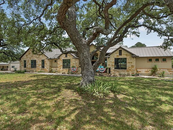 4th image of 1467 Palomino Springs Dr