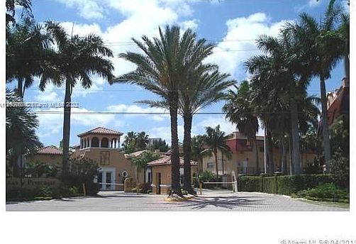 1st image of 6713 N Kendall Dr APT 611