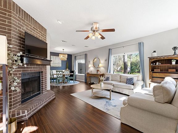 4th image of 31 N Pathfinders Cir