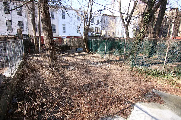 Rented by Crosstown Apartments NYC | media 11