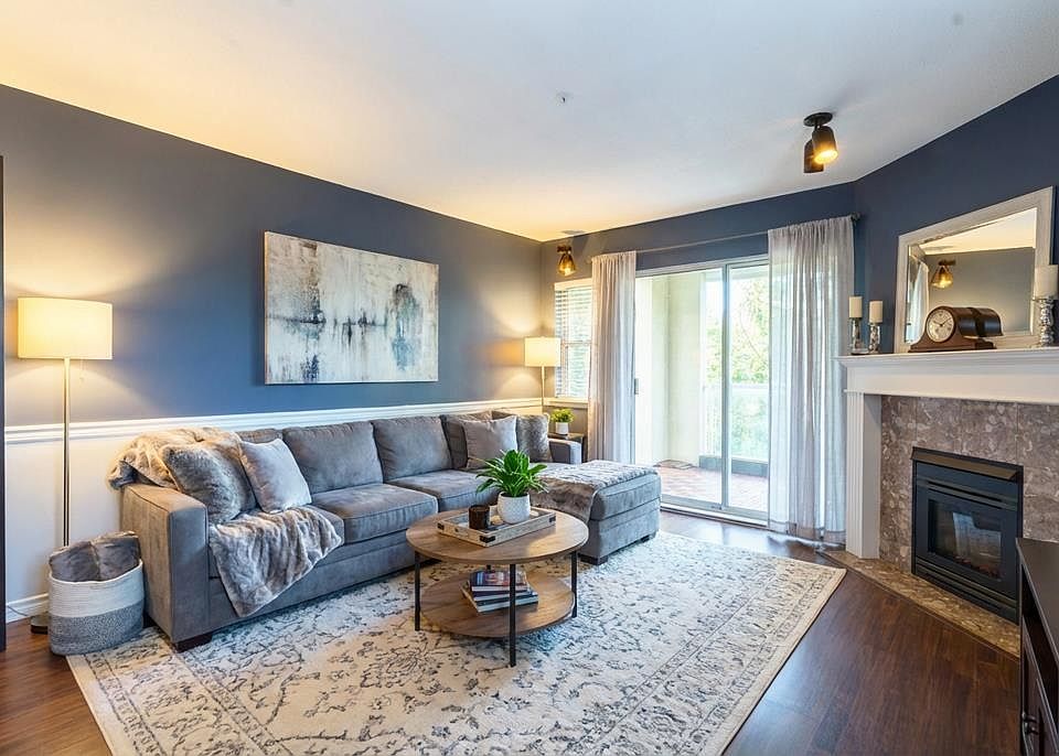 1st image of 22722 Lougheed Hwy #201